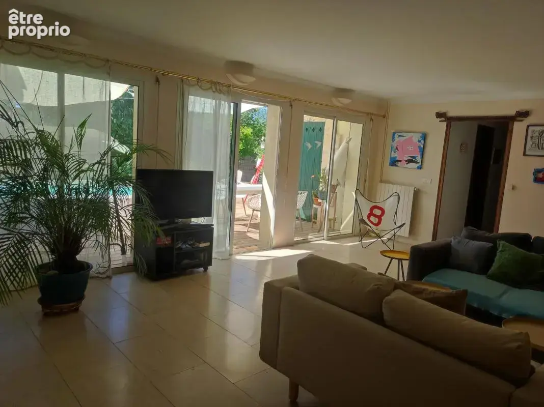 Maison de maçon de 217 m² sur 1 542 m² - photo 11