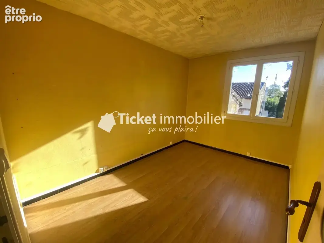 Appartement t3 52,5m2 pompignan 1er étage avec balcon, jardin de 40m2 et accès privatif, sans charges de copropriété, toiture ne - photo 7