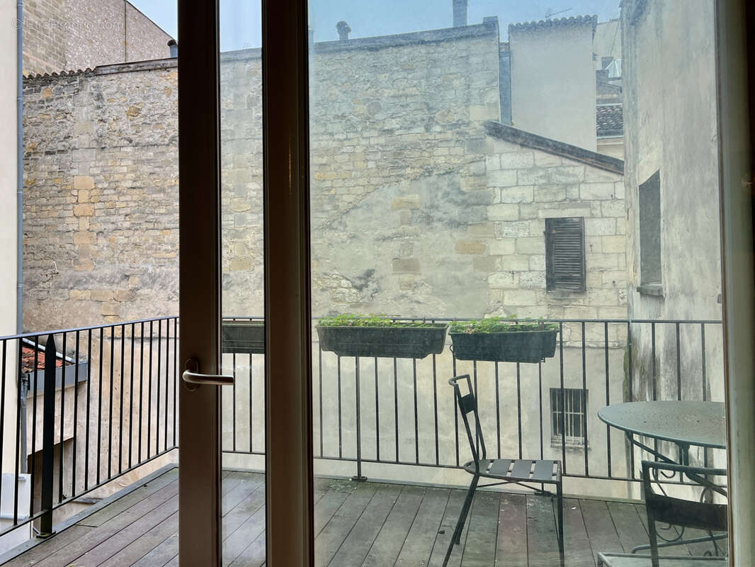 Appartement à BORDEAUX