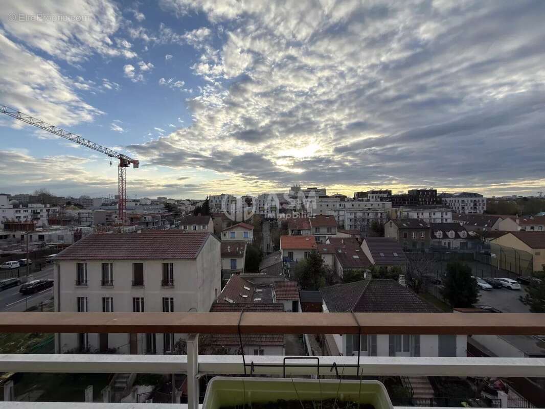 Appartement à COLOMBES