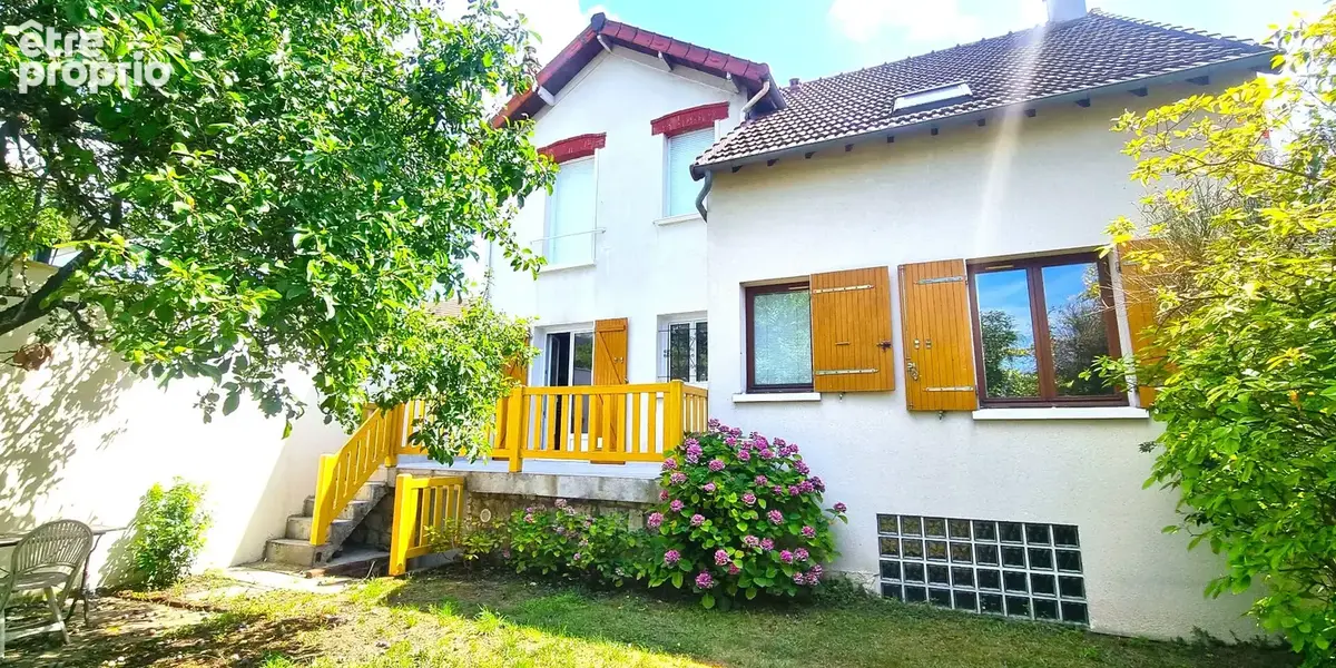 Maison à HOUILLES
