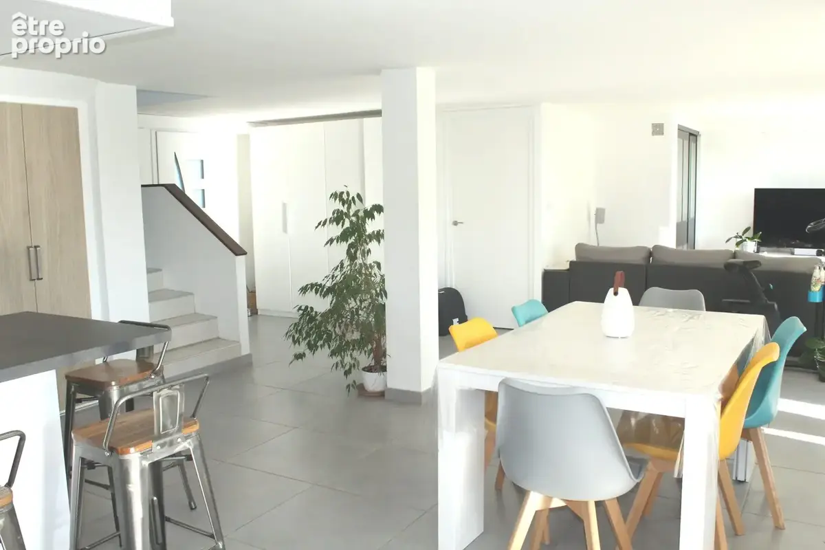 Maison 158 m² à Rillieux-La-Pape  - photo 5