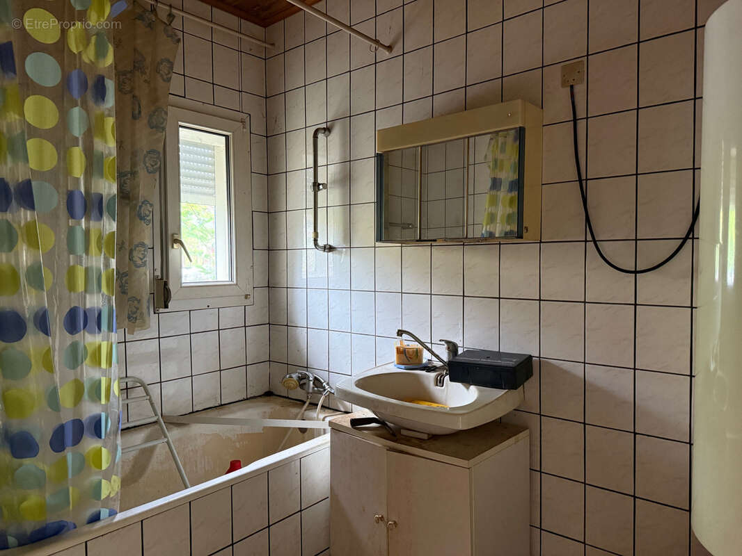 Maison à FAYS-LA-CHAPELLE