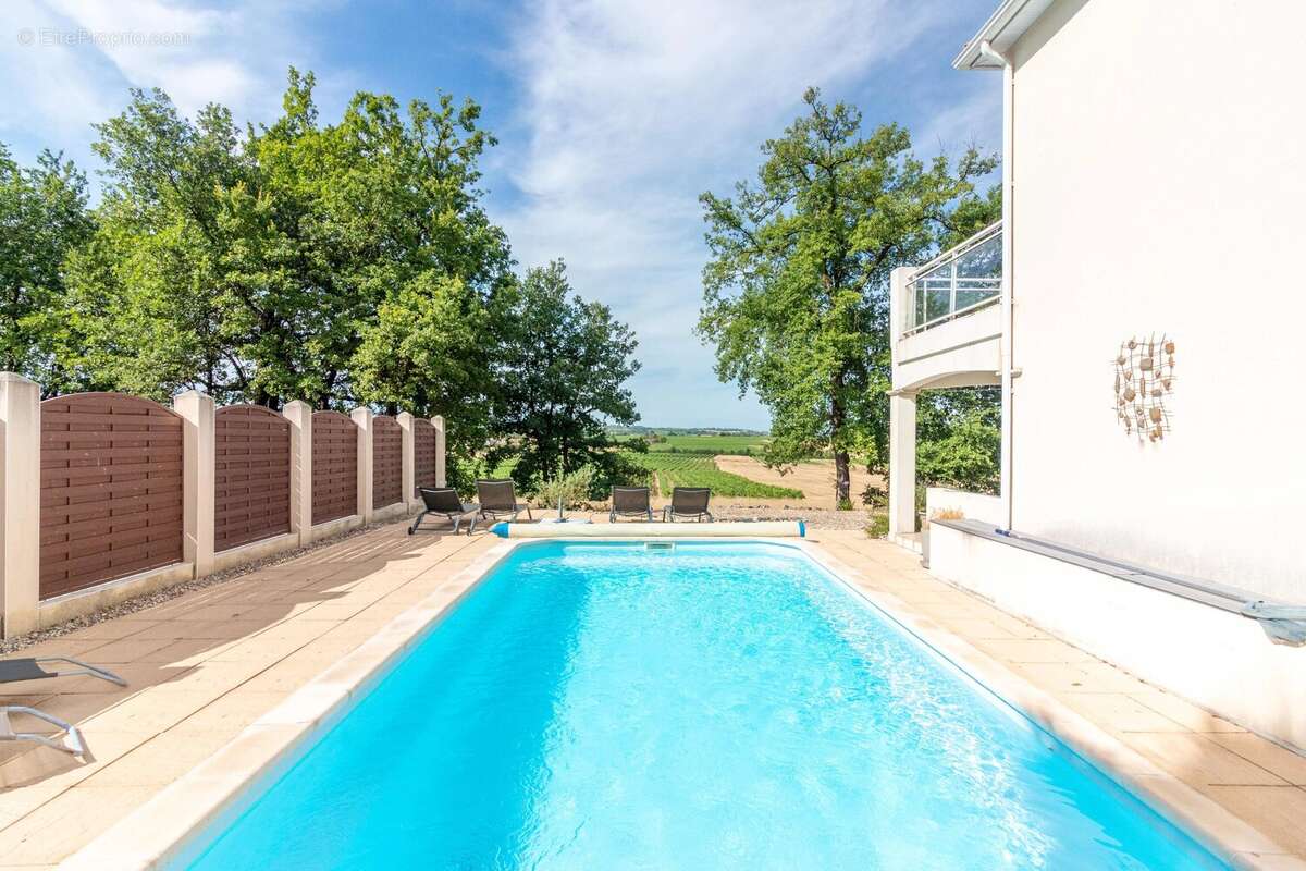 Maison moderne avec piscine et belle vue sur le vignoble - photo 2