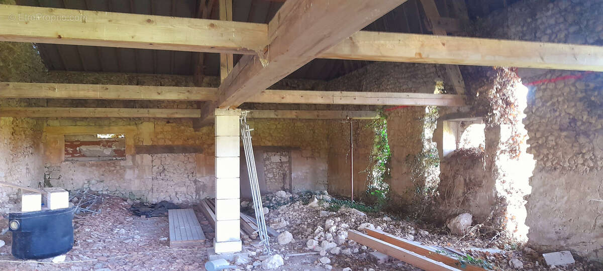 Maison à TOCANE-SAINT-APRE