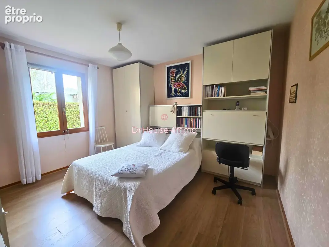 Maison 90 m² à Arques-La-Bataille  - photo 26
