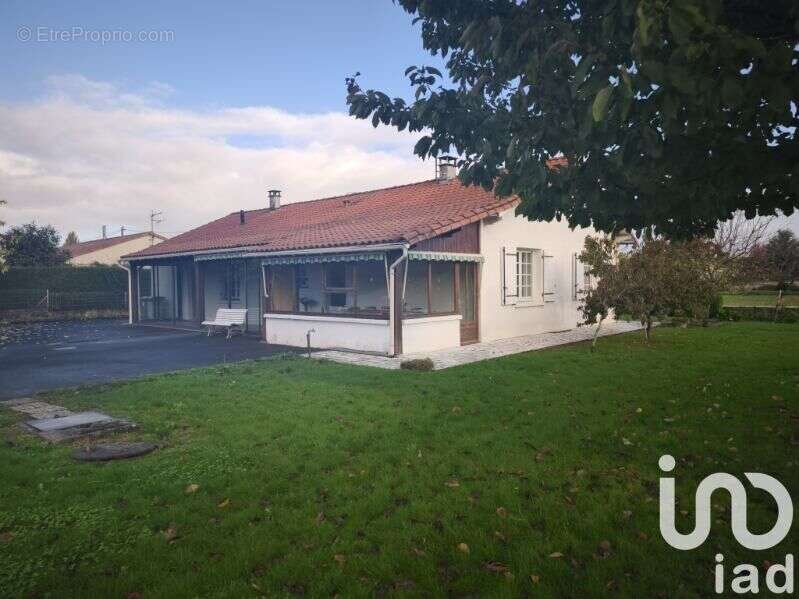 Photo 2 - Maison à MAGNE