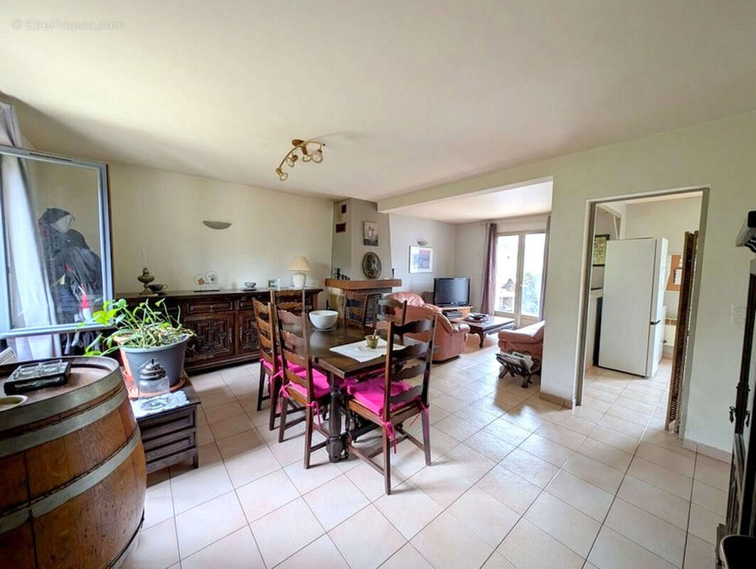 Maison à ROU-MARSON