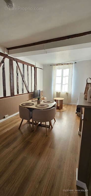 Appartement à COMPIEGNE