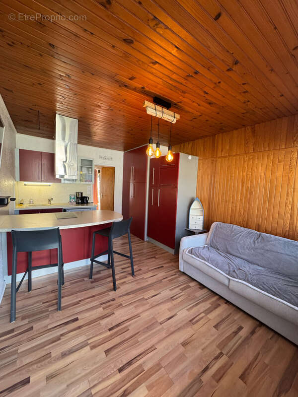 Appartement à AUREILHAN