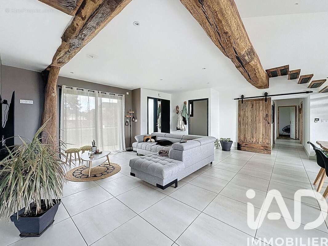 Photo 2 - Maison à AIRVAULT