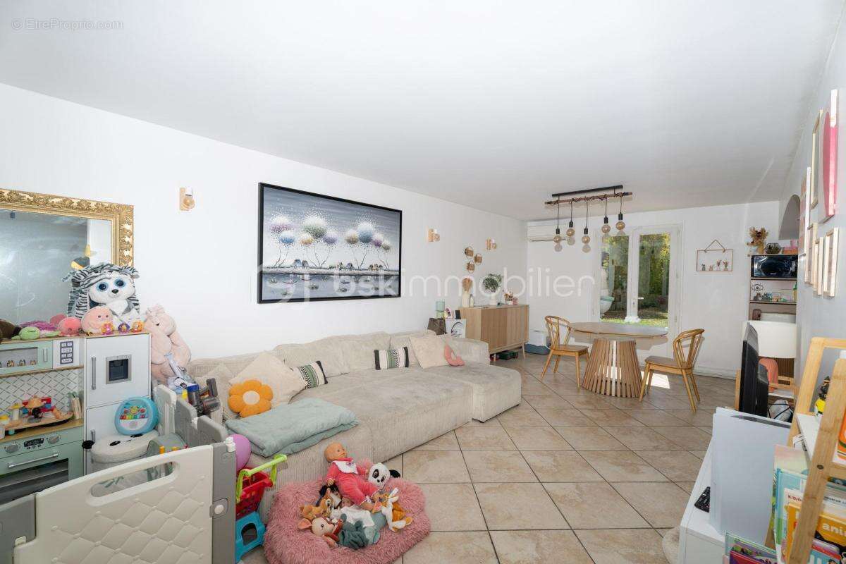 Maison à SALON-DE-PROVENCE