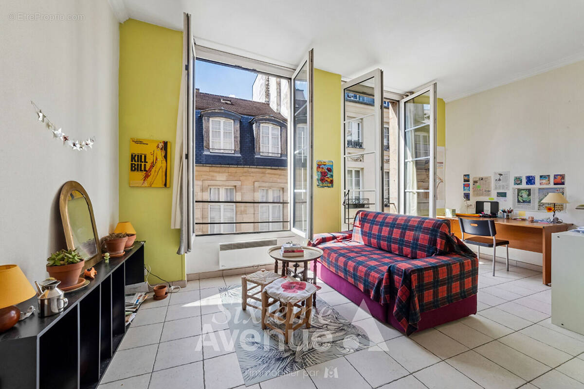 Appartement à PARIS-4E