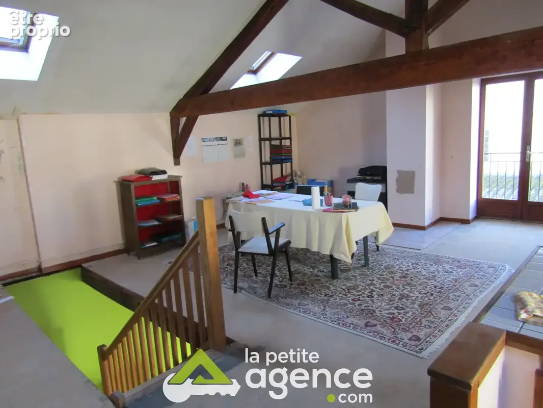 Bien immobilier à vendre à La Guerche-Sur-L'aubois (18150) - photo 7