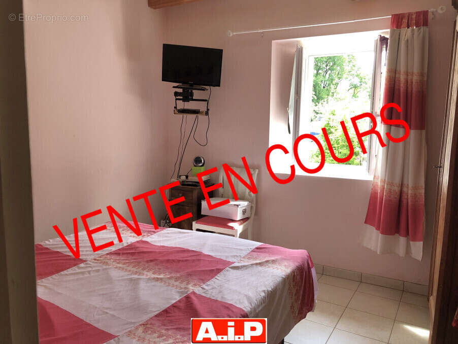 Maison à SAINT-MESMIN