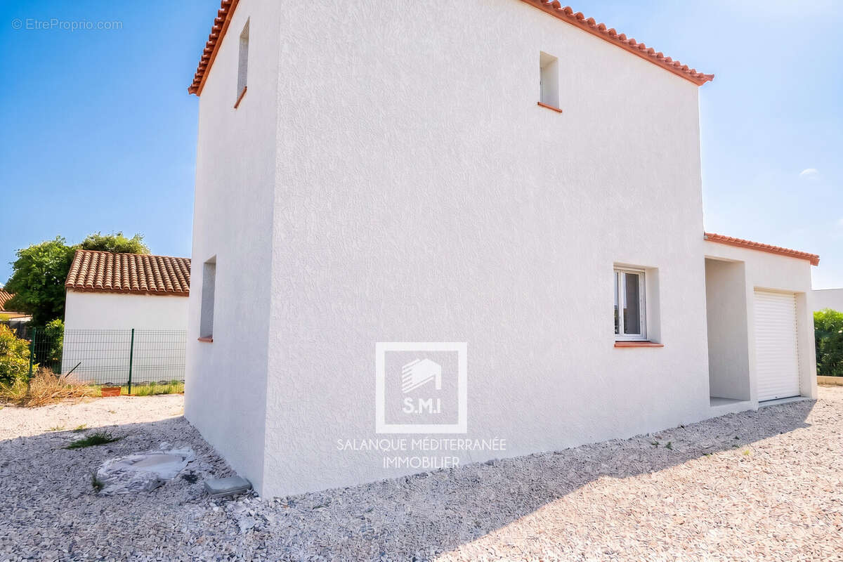 Maison 76 m² à Saint-Laurent-De-La-Salanque  - photo 3
