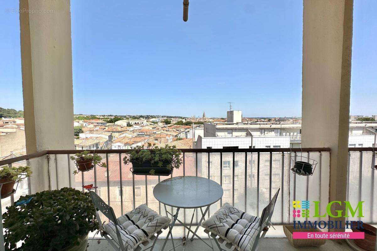 Appartement à NIMES