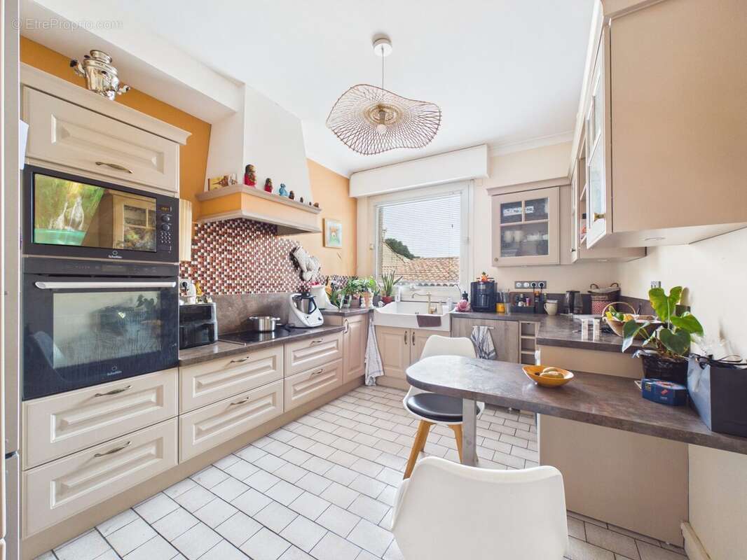 Appartement 105 m² à Avignon  - photo 3