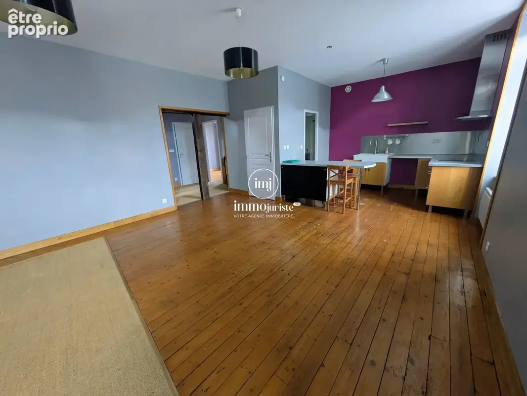 Maison 4 pièces 95 m² à vendre à Saint-Victurnien (87420) - photo 1