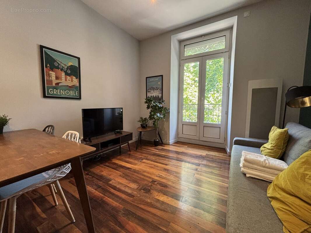 Appartement 55 m² à Grenoble  - photo 3