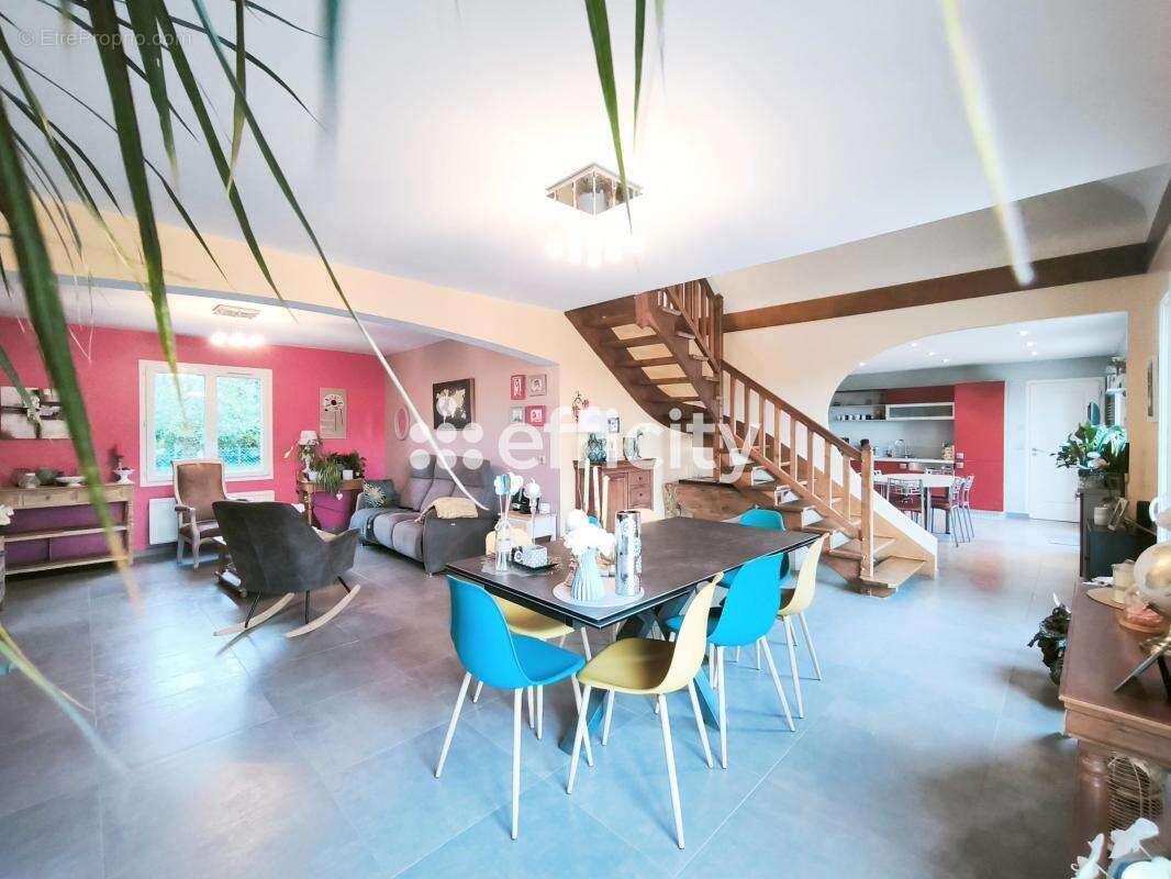 Maison à SAINT-AMAND