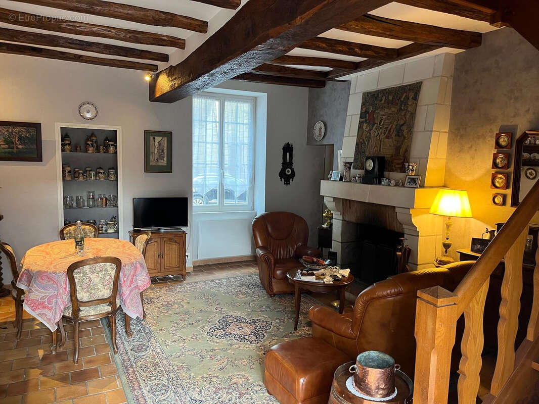 Maison à INGRANDES-DE-TOURAINE