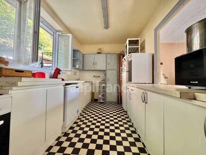 Maison à FERRIERES-SUR-SICHON