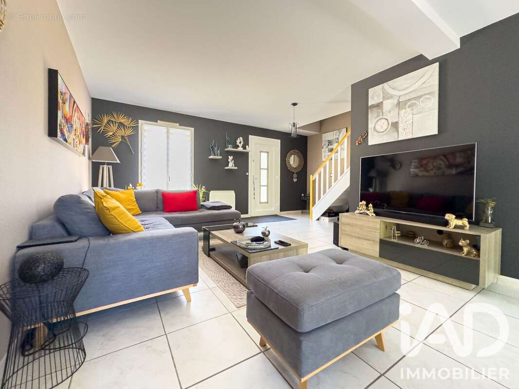 Maison 98 m² à Oulchy-Le-Chateau  - photo 4