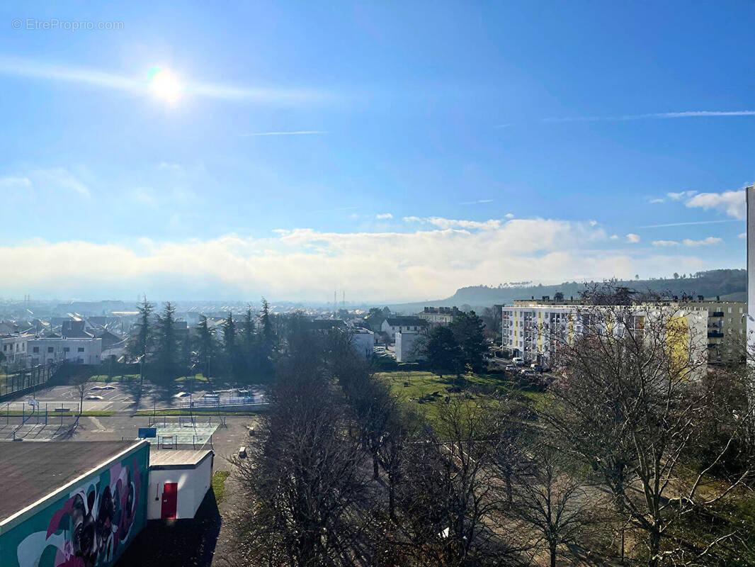 Appartement à CHENOVE