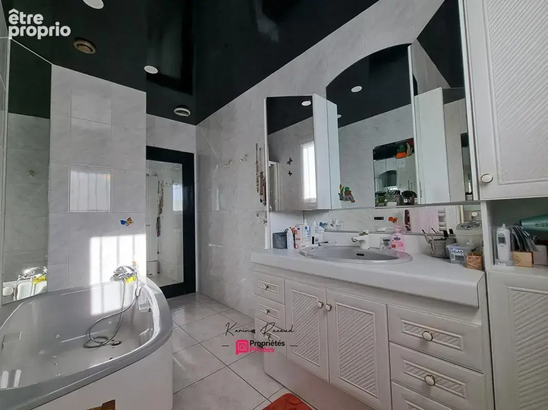 Maison 3 chambres 166 m² -  sous-sol total  - terrain 4800 m² - potentiel foncier - photo 14