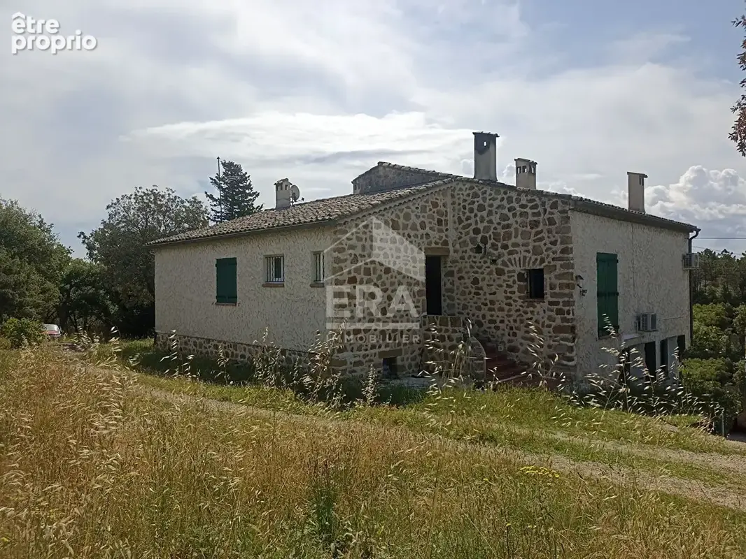 Photo Maison à Taradeau au prix de 460 000€