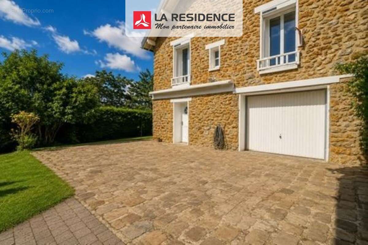 Maison 113 m² à Maule  - photo 6