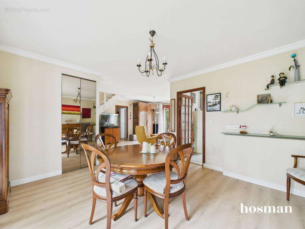 Maison à LES SORINIERES