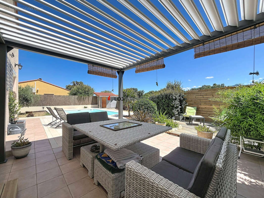 Maison 104 m² à Prades  - photo 6