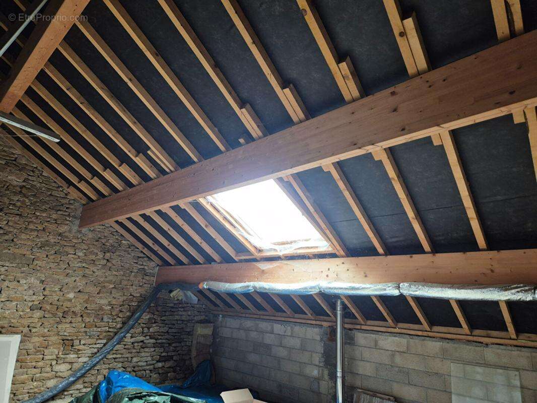 Maison à CHARGEY-LES-PORT