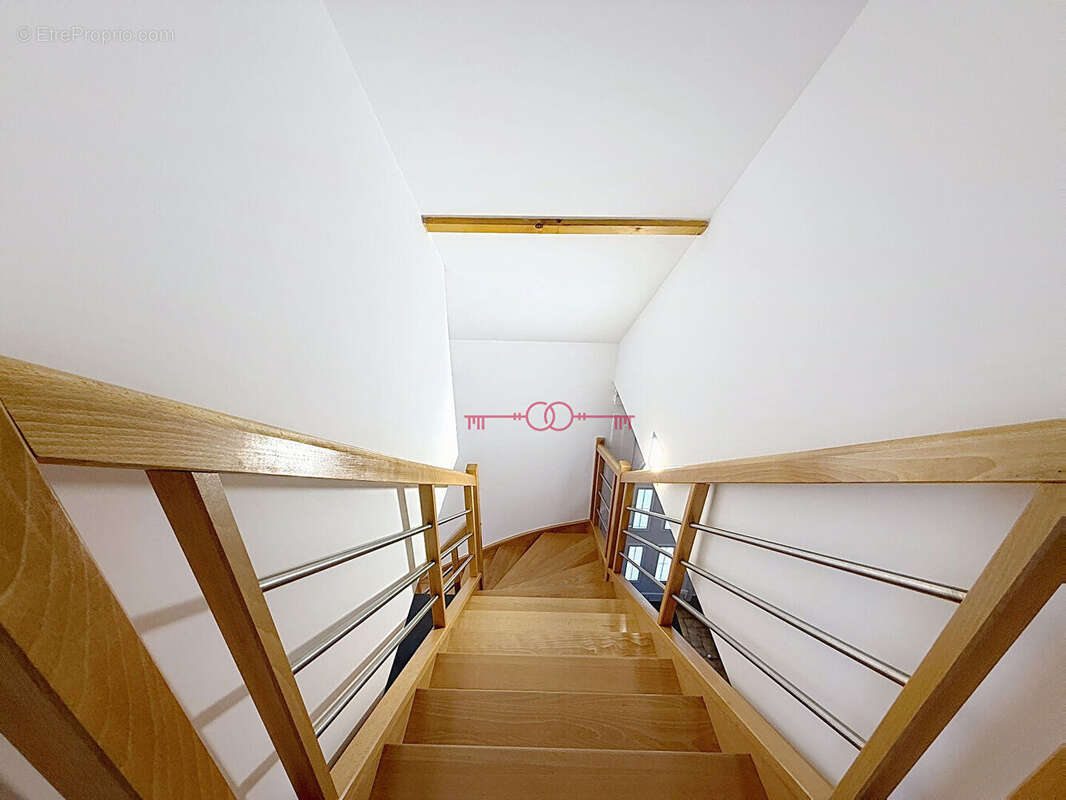 Maison à SAINTE-MENEHOULD