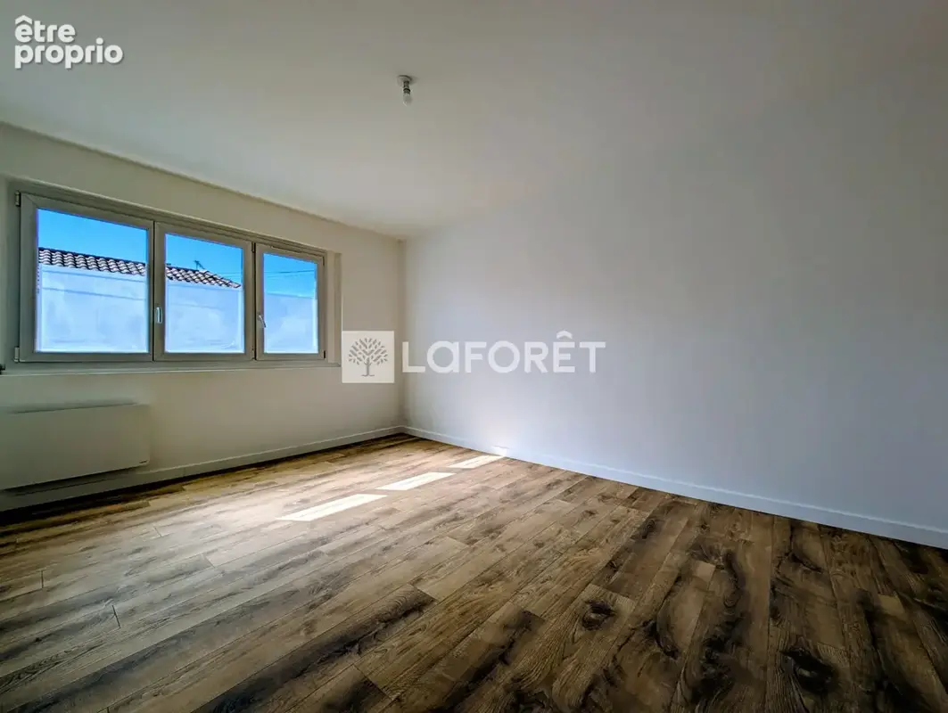 Appartement 3 chambres 116m² proche centre ville - photo 6