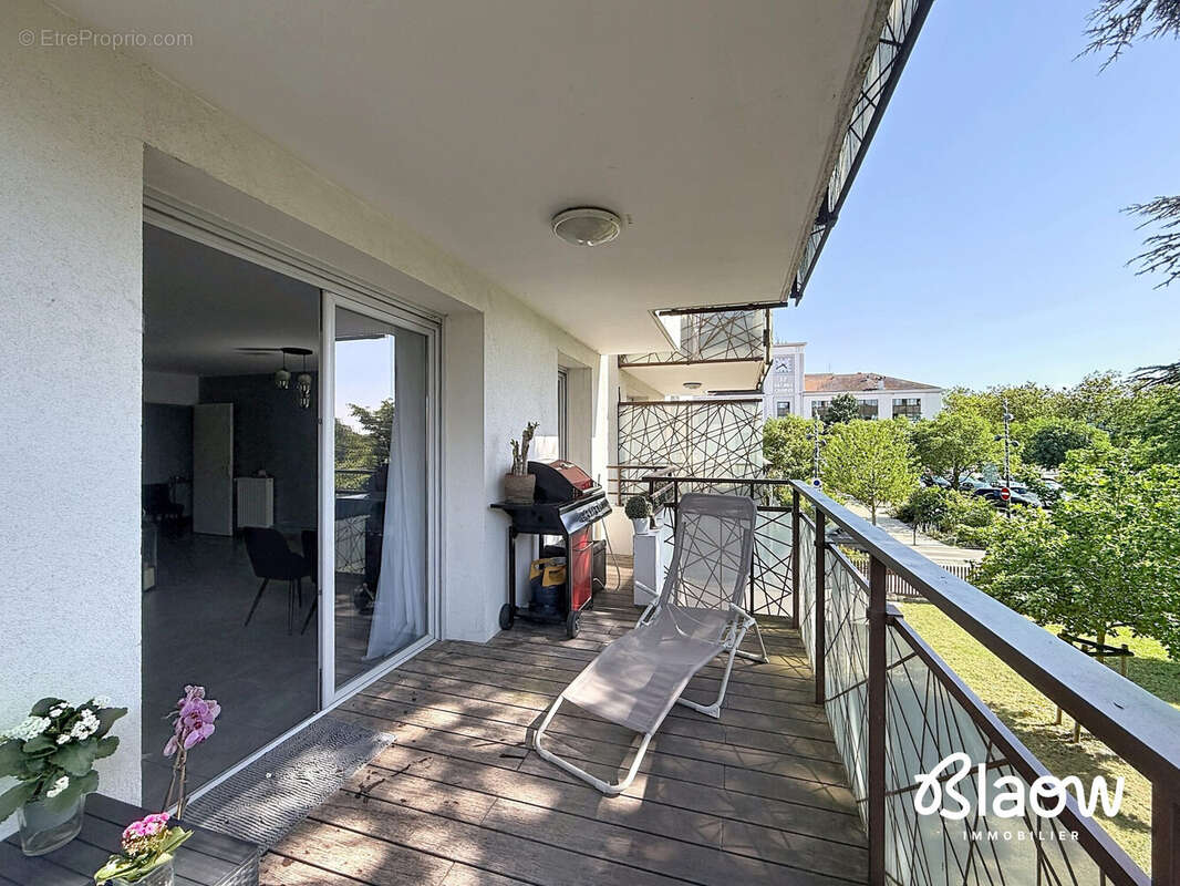 Appartement à DECINES-CHARPIEU