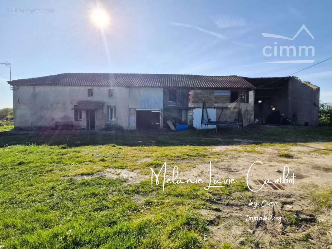 Maison à BRAUD-ET-SAINT-LOUIS