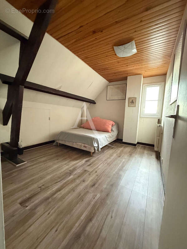 Maison à LE CHATELET-EN-BRIE