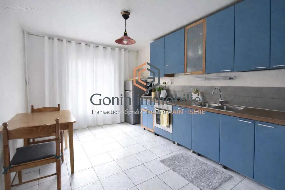Appartement à SAINT-MAURICE-DE-BEYNOST