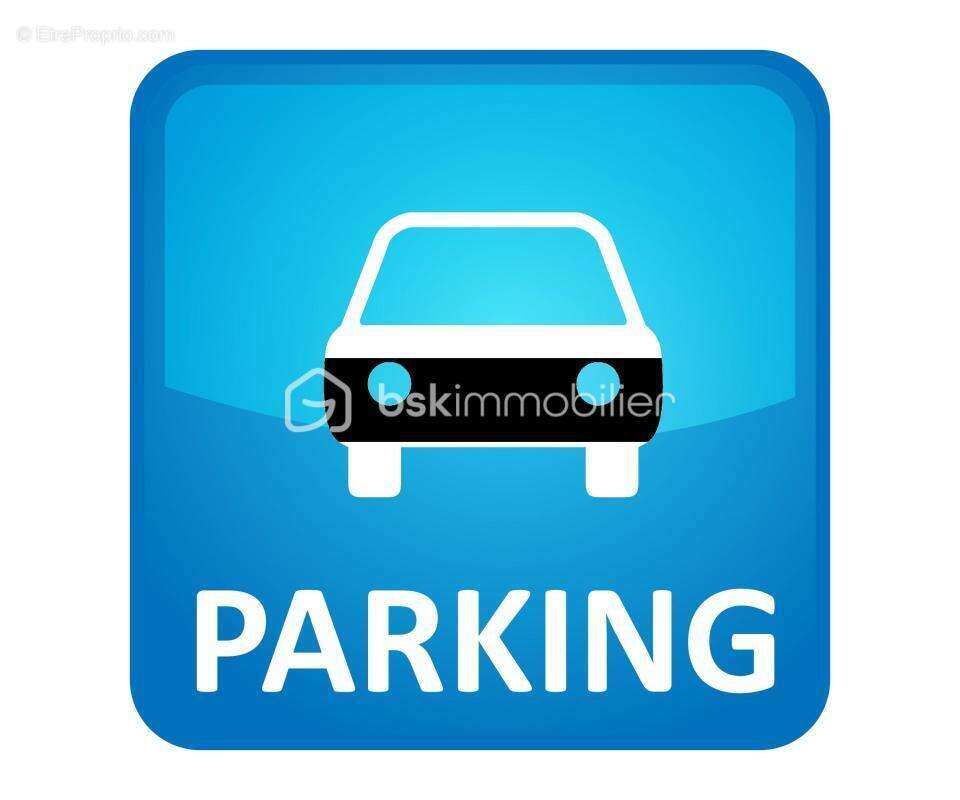 Parking à SAINT-CYPRIEN