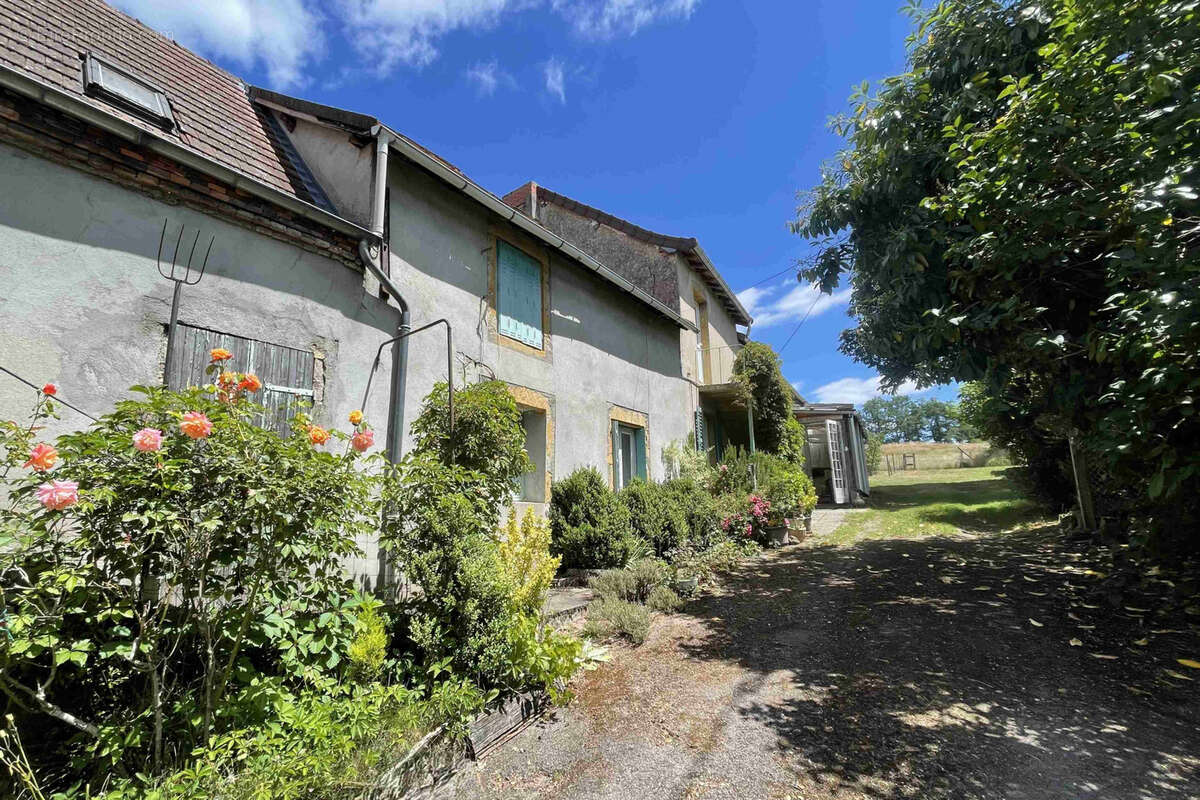 Maison à VINDECY