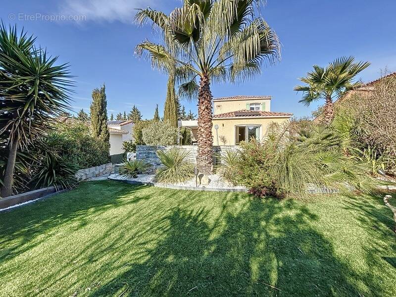 Maison à VILLEVEYRAC