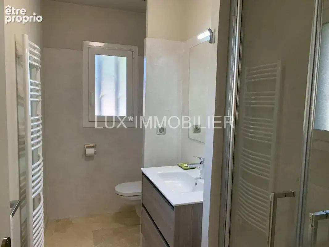 Beaucaire / villa contemporaine de 250m² - - photo 11