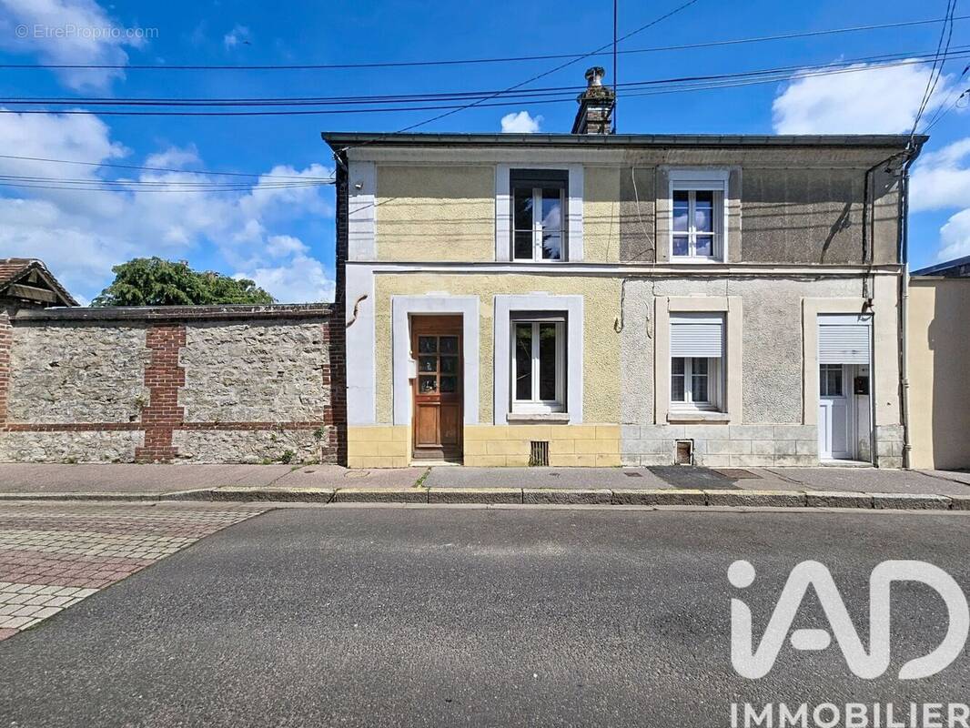 Photo 1 - Maison à GOURNAY-EN-BRAY
