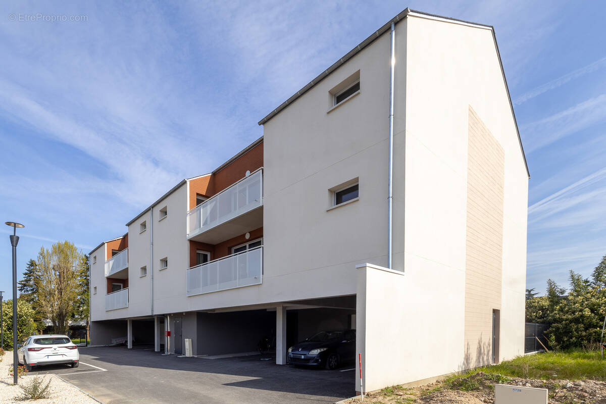 Appartement à SAINT-PRYVE-SAINT-MESMIN