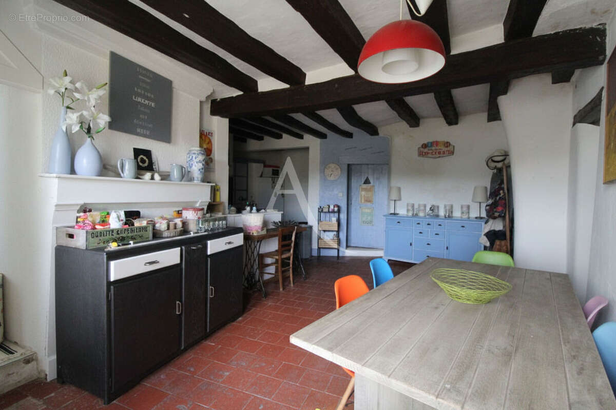 Maison à MONTRICHARD