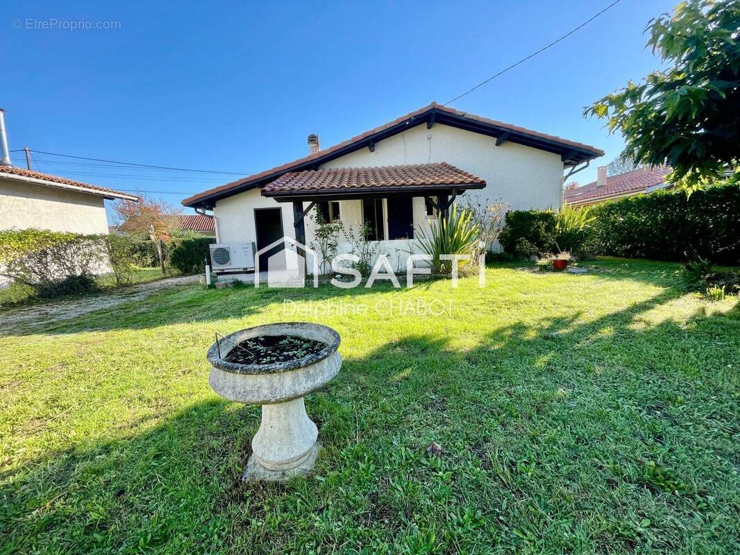 Photo 1 - Maison à AVENSAN