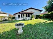 Photo 1 - Maison à AVENSAN